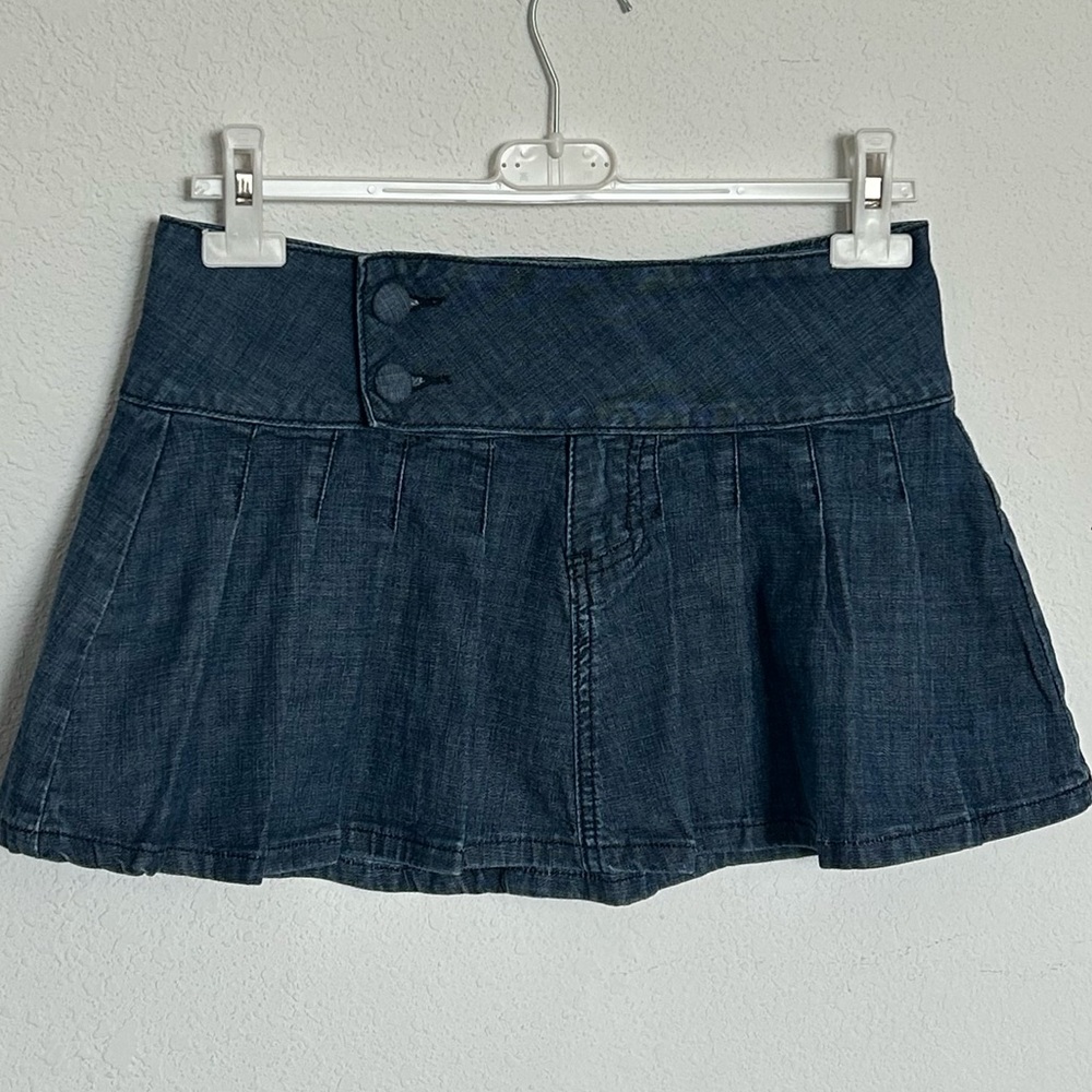 vintage y2k pleated mini skirt